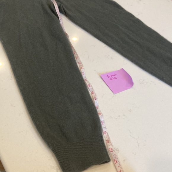 Quince 100% Cashmere Mongolian Cashmere Soft Jogger Sweatpants Olive Green - Picture 7 of 8